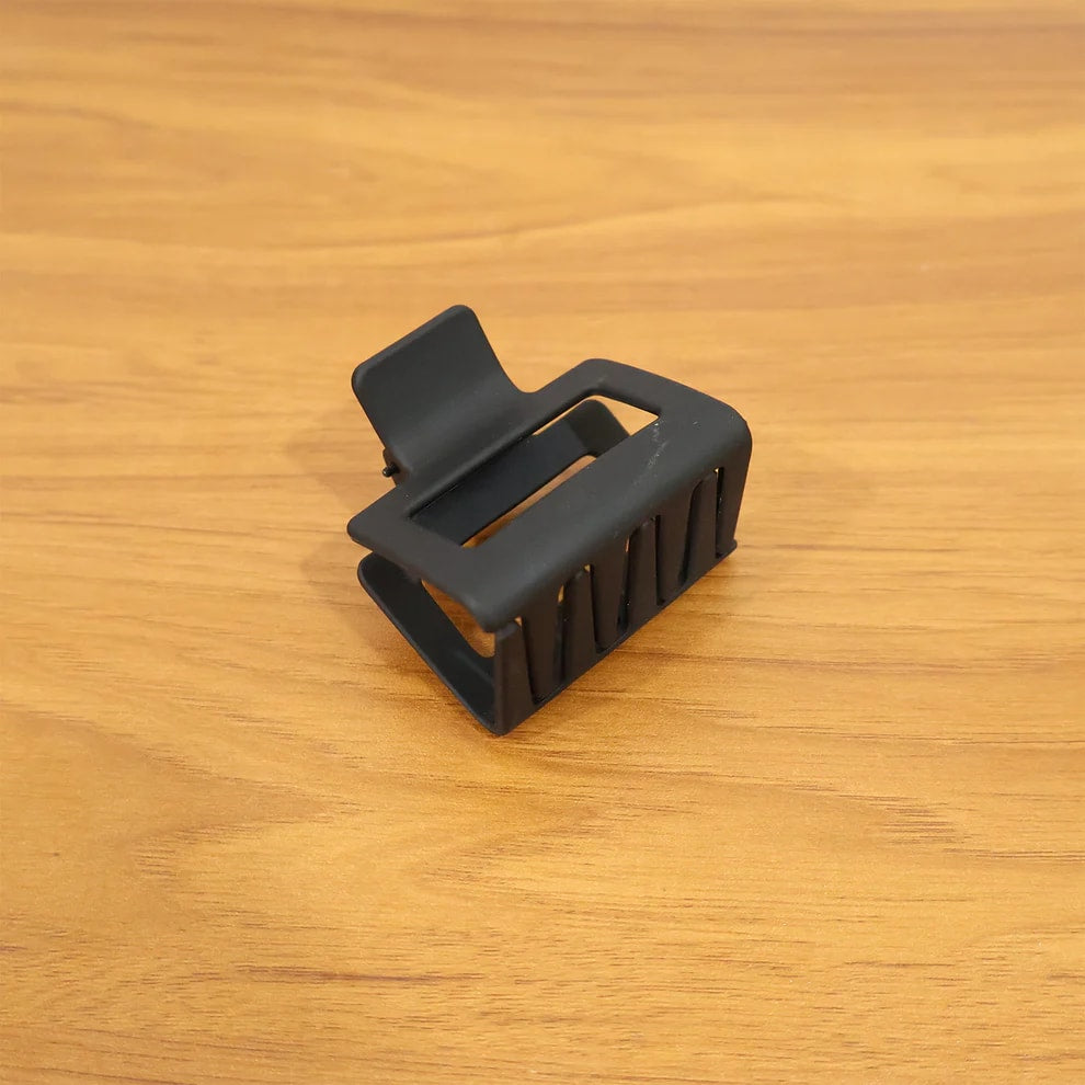 Matte Strong Hold Hair Claw